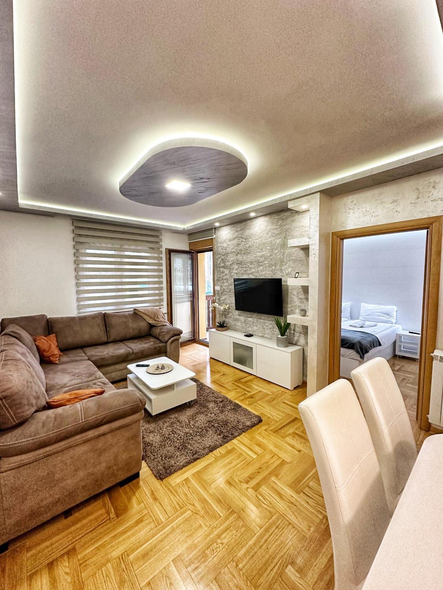 Apartment Centar 3 *